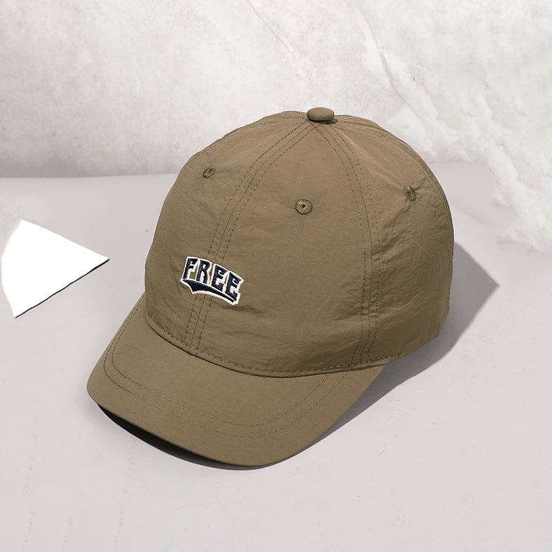 casquette brune free