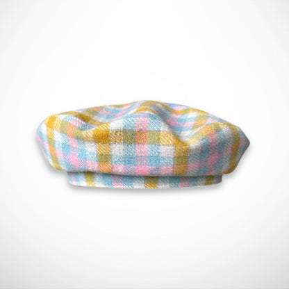Béret Maëline – béret à carreaux en mélange laine pour l’automne et l’hiver