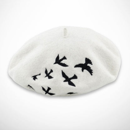 Béret Ninon – Béret brodé de petits oiseaux