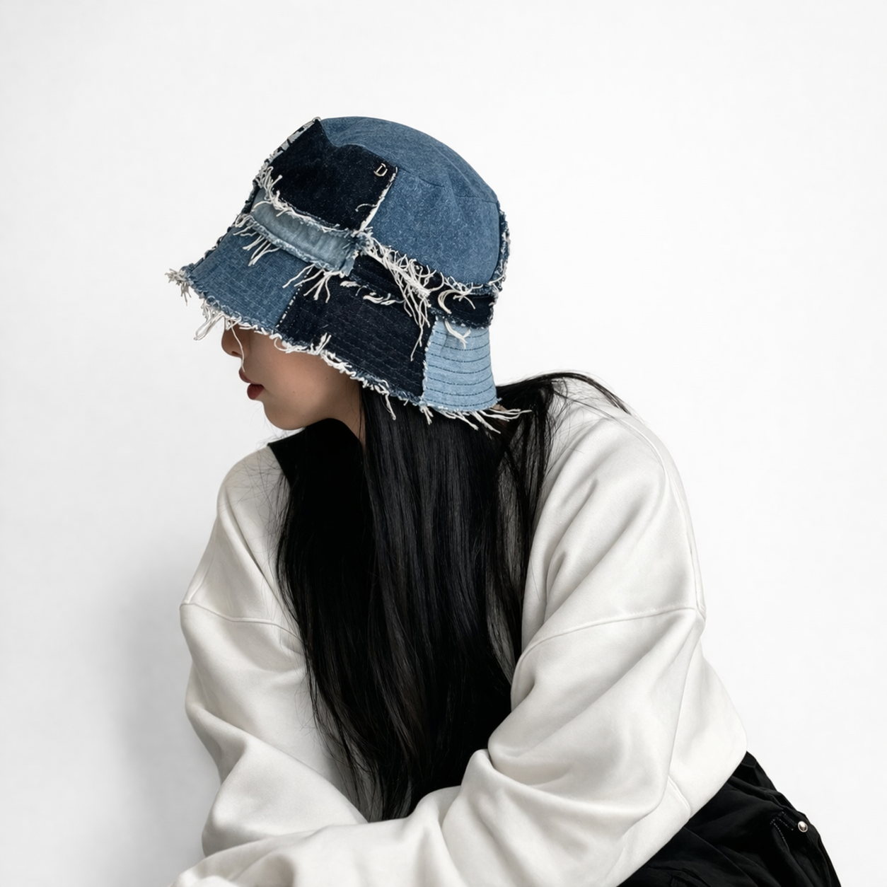 Bob Fray – bob effet denim effiloché au style décontracté