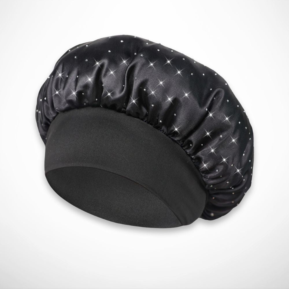 Mely Nachtmütze – Weicher Satin mit Strassverzierungen