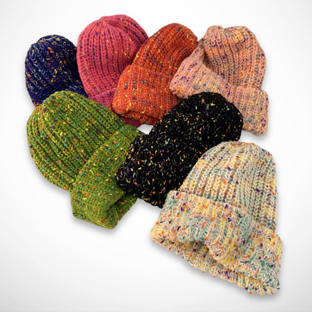 Nolia Beanie – soft knit beanie with colourful details