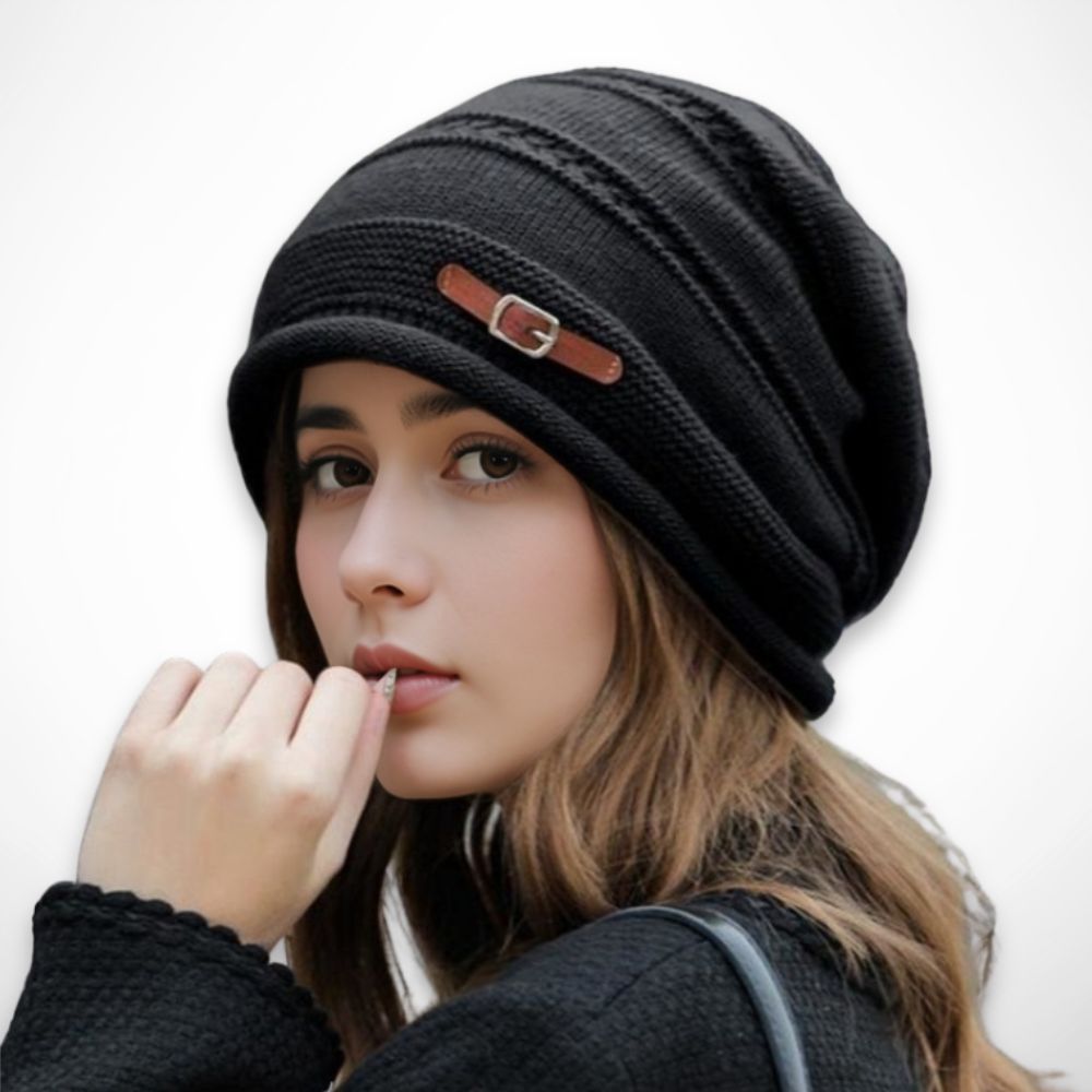Épure Slouchy Beanie – Rippstrick und Schlaufendetails