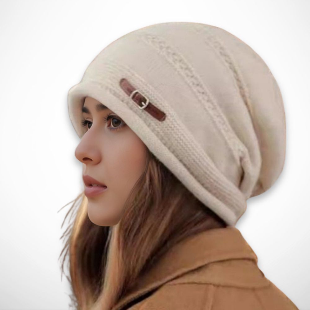 Épure Slouchy Beanie – Rippstrick und Schlaufendetails