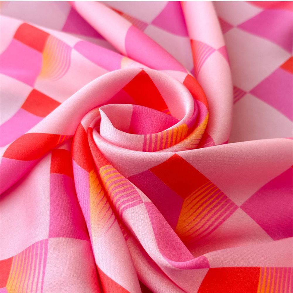 Foulard Annika – Foulard carré à motif géométrique