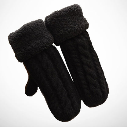Célie-Fäustlinge mit gedrehtem Griff – Gestrickte Weichheit und winterliche Wärme