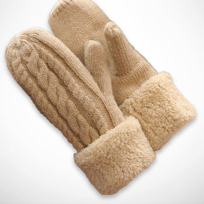 Célie-Fäustlinge mit gedrehtem Griff – Gestrickte Weichheit und winterliche Wärme