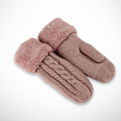 Célie-Fäustlinge mit gedrehtem Griff – Gestrickte Weichheit und winterliche Wärme