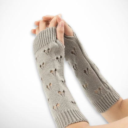 Durchbrochene Fäustlinge Ysia